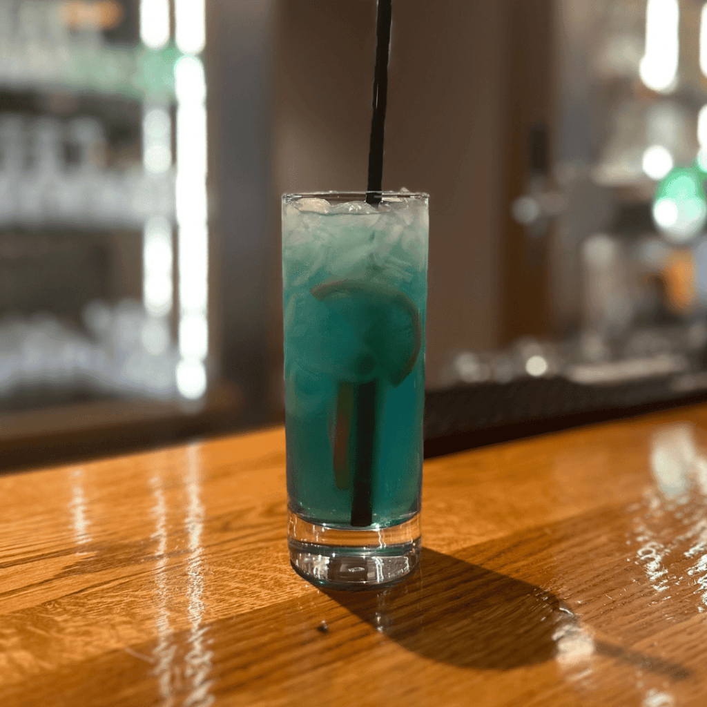 Blue Lagoon drink